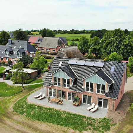 Hof Wittensee, Seeperle * Klein Wittensee