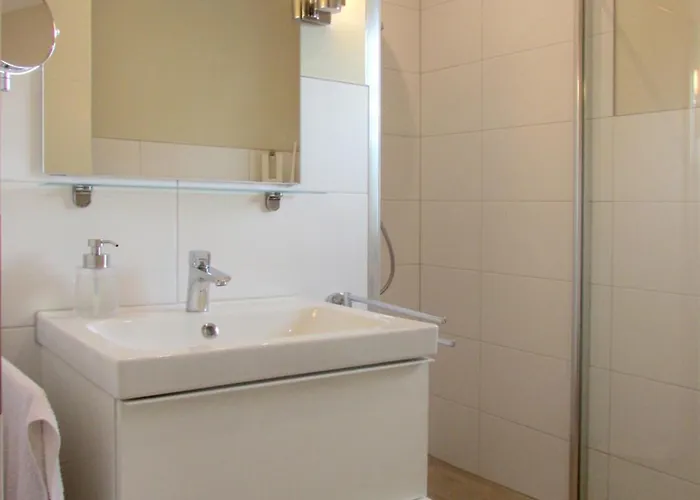Hof Wittensee, Seeperle Apartman